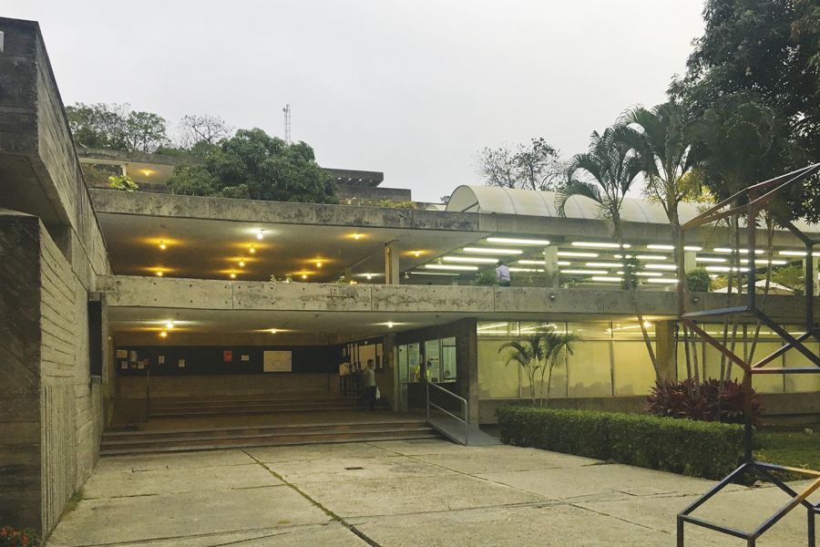 Universidad Católica Guayaquil
